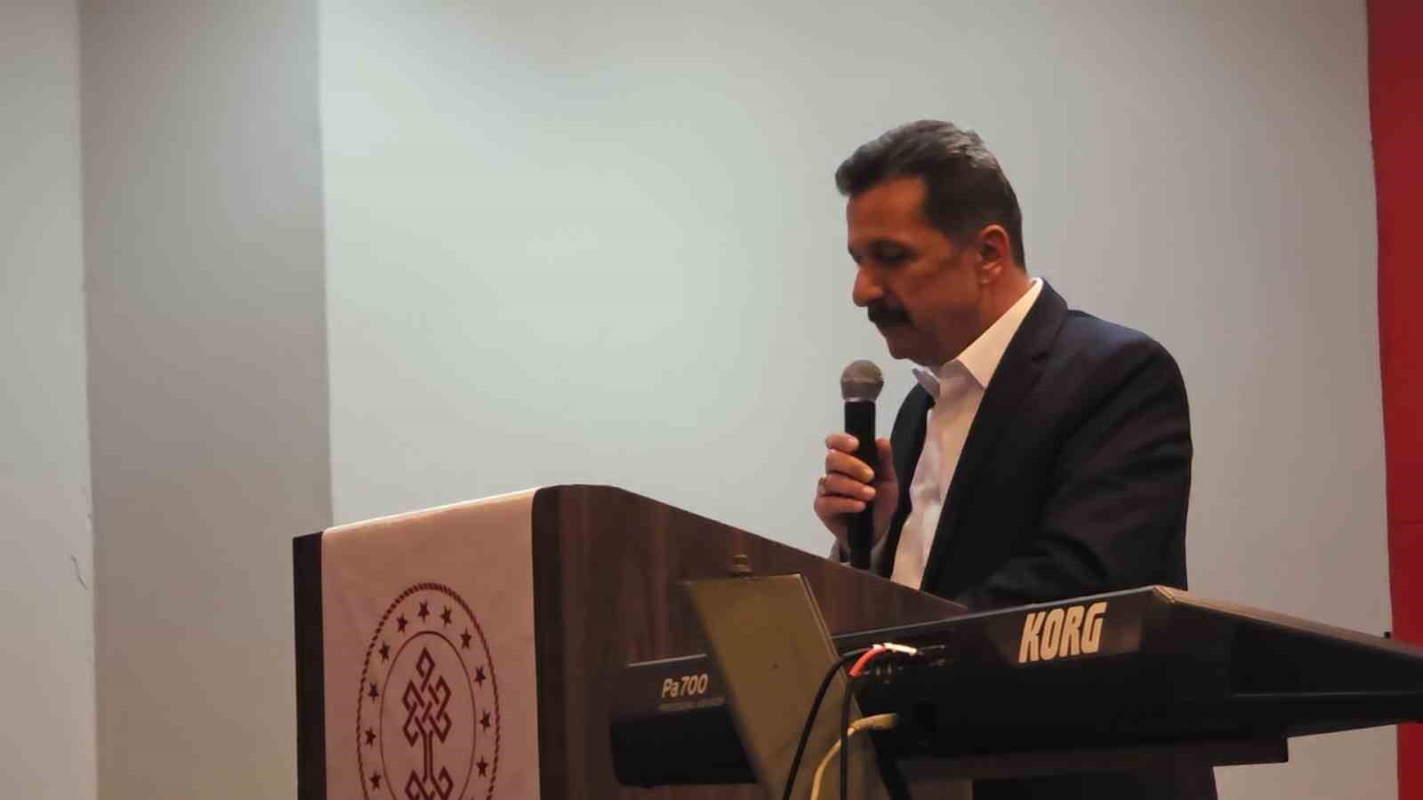Kütahya’da şiir ve müziğin buluştuğu anlamlı gece