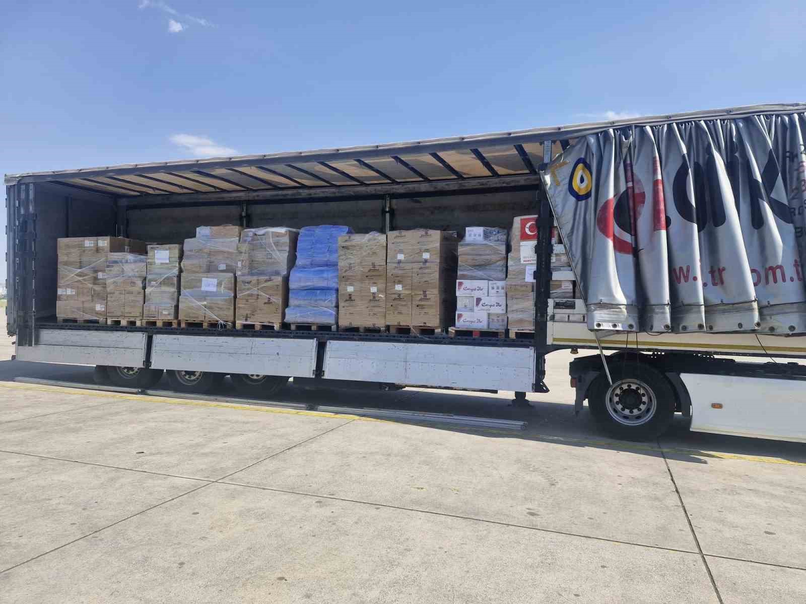 Venezuela’ya 16,4 ton insani yardım malzemesi yola çıktı