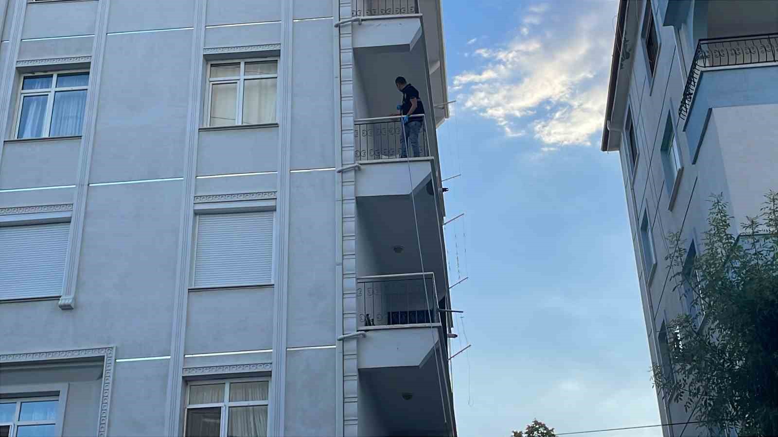 Karaman’da balkondan düşen şahıs hayatını kaybetti