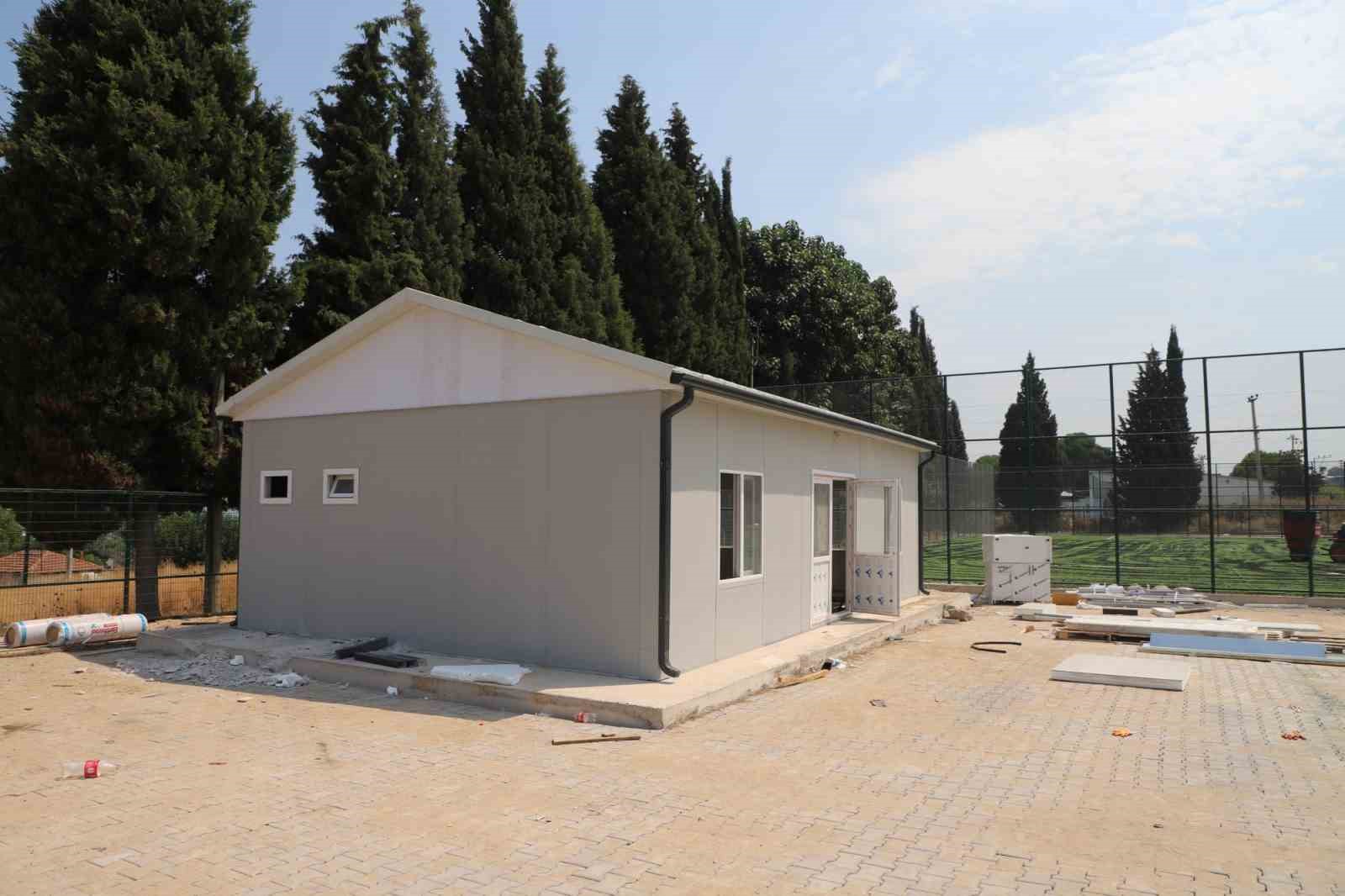 Avşar Mahallesine yeni halı saha