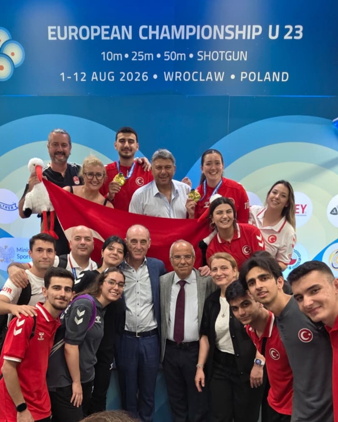 U23 Avrupa Şampiyonası’nda Havalı Tabanca Karışık Takımı’ndan altın madalya