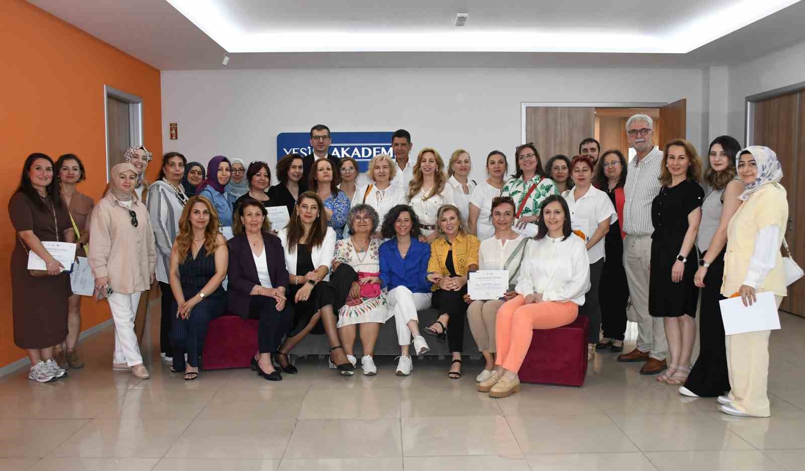 Mesleki eğitimde yalın d&uuml;ş&uuml;nceye g&uuml;&ccedil;l&uuml; destek