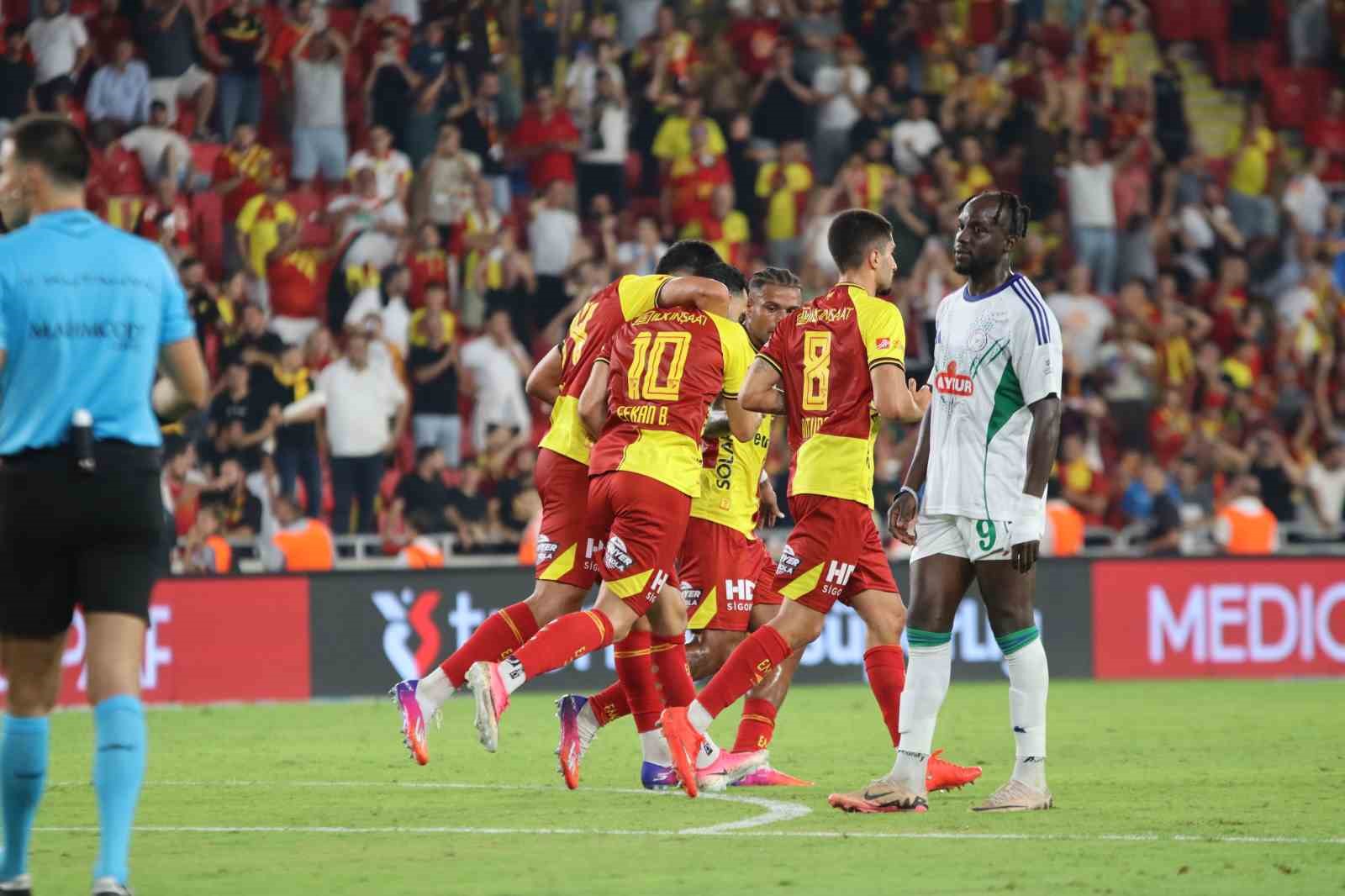 Trendyol S&uuml;per Lig: G&ouml;ztepe: 2 - &Ccedil;aykur Rizespor: 2 (Ma&ccedil; sonucu)