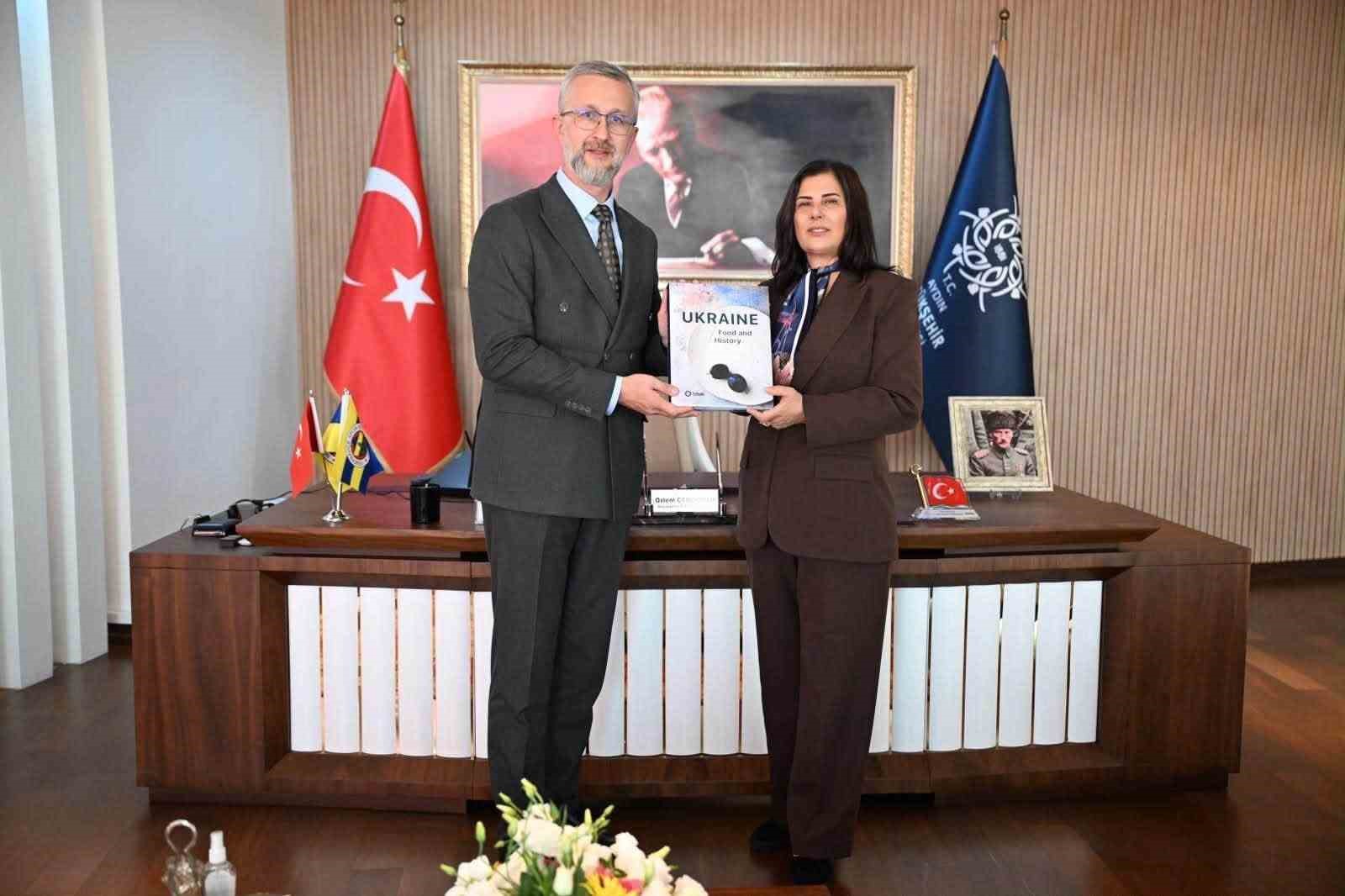 Ukrayna Büyükelçisi Celalov’dan Aydın’da üst düzey temas