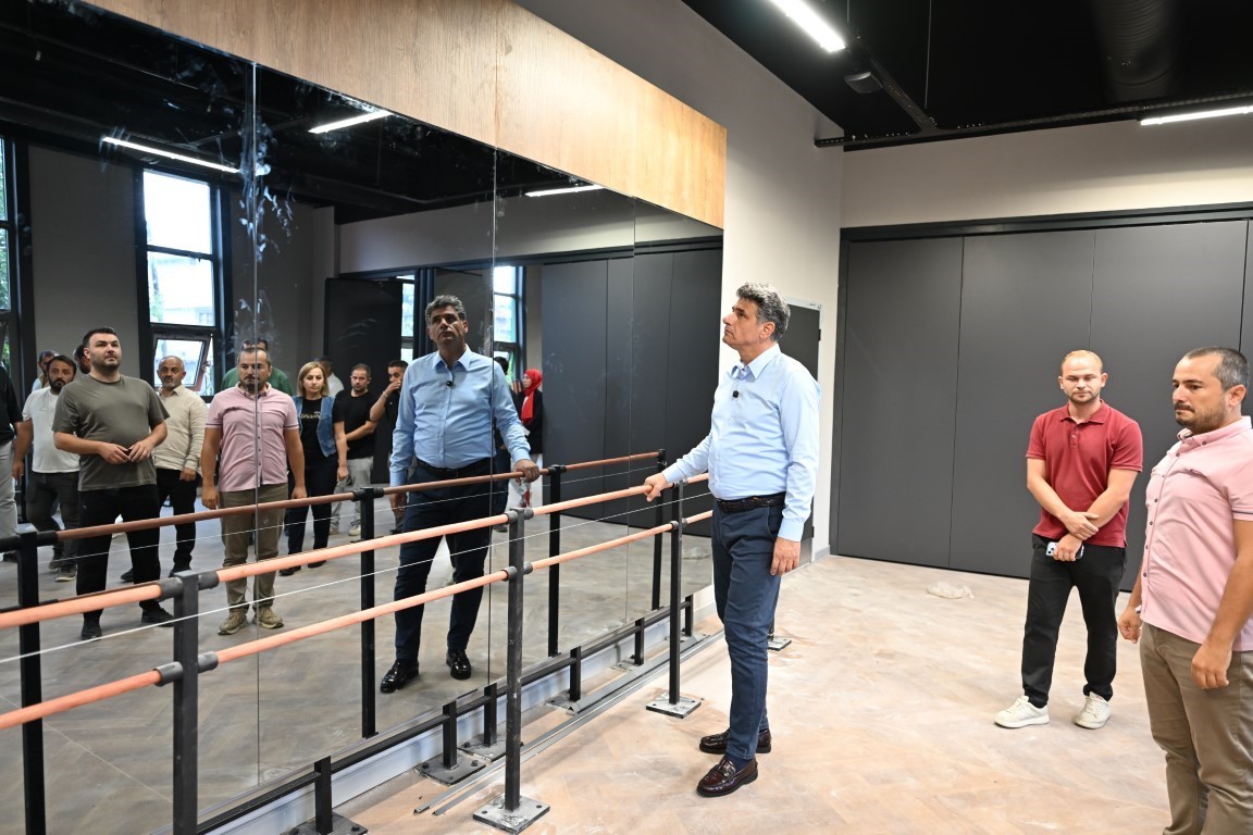 Kartepe’nin yeni spor merkezi "Ritim" hizmete hazırlanıyor