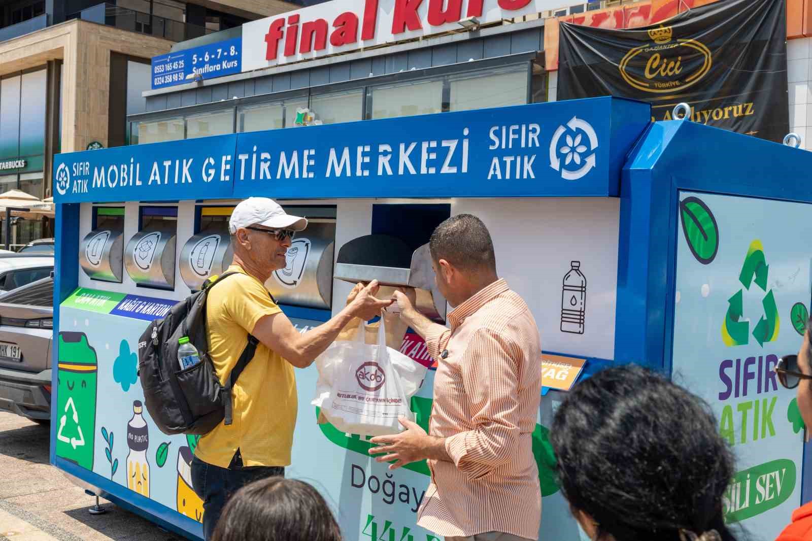 Mezitli’de mobil atık getirme merkezleri hizmete girdi
