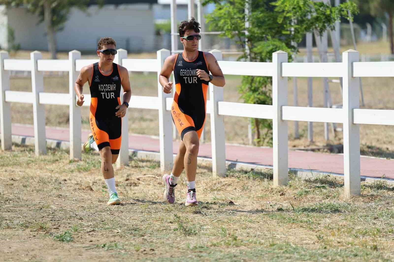 Osmangazi Belediyesi gençleri spor yapmaya teşvik ediyor