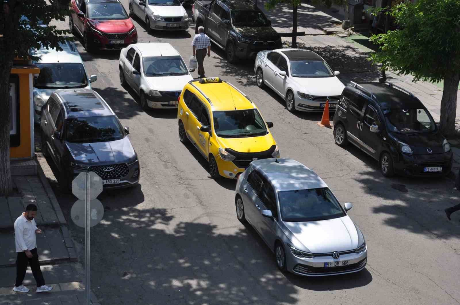 Kars, bölgenin araç lideri oldu! Trafiğe kayıtlı araç sayısı 56 bin 199’a yükseldi