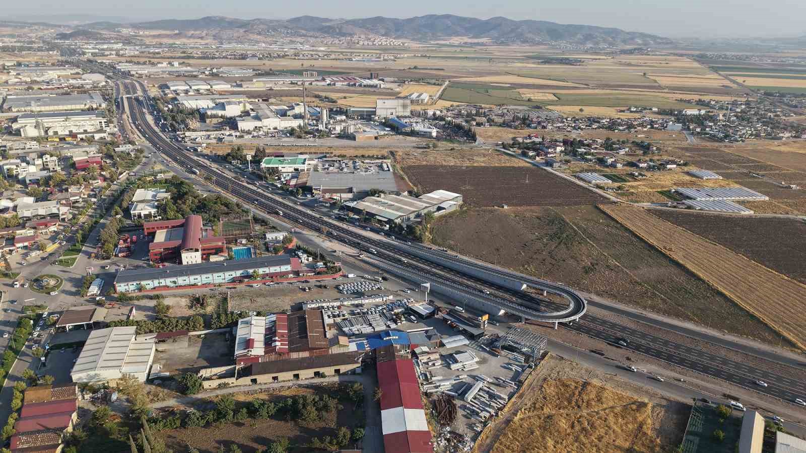Kahramanmaraş’ta sanayi kavşağında ana güzergah ulaşıma açıldı