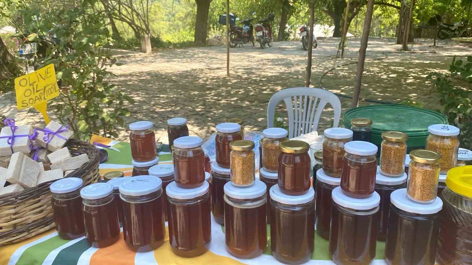 Ortaca’da ilk defa ‘Kadın Üretici Pazarı’ kuruldu