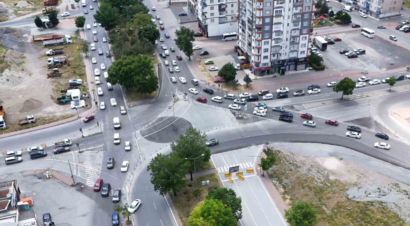 YKS sınav yeri dağılımı trafiği tıkadı