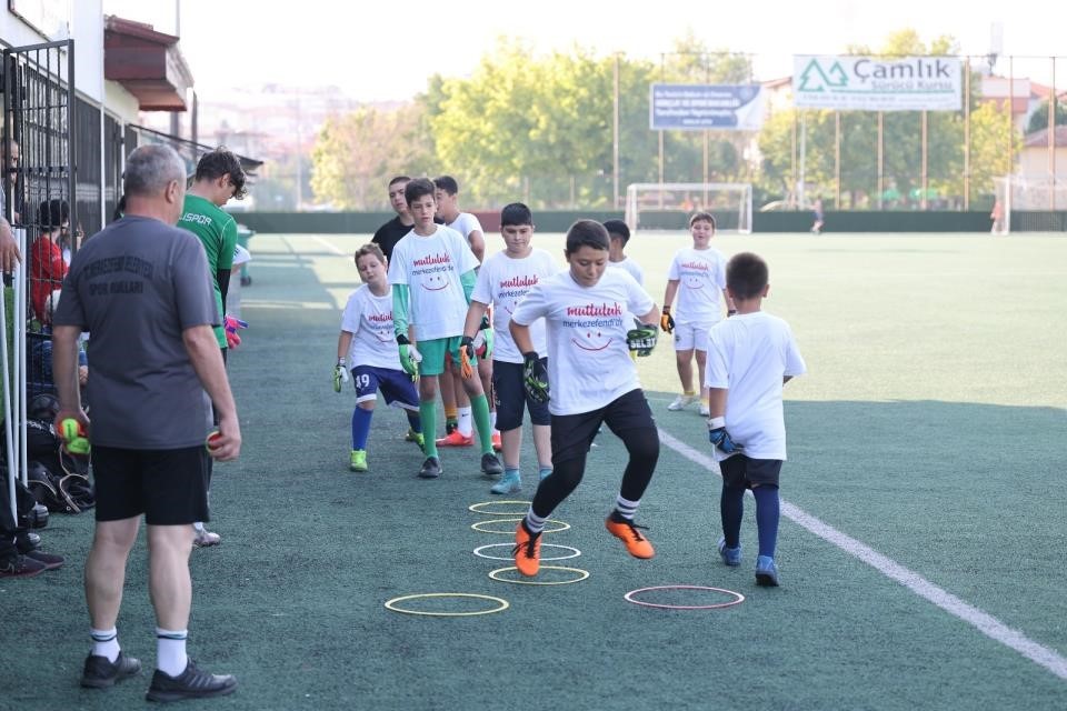 Merkezefendi Yaz Spor Okullarında kaleci eğitimleri başlıyor