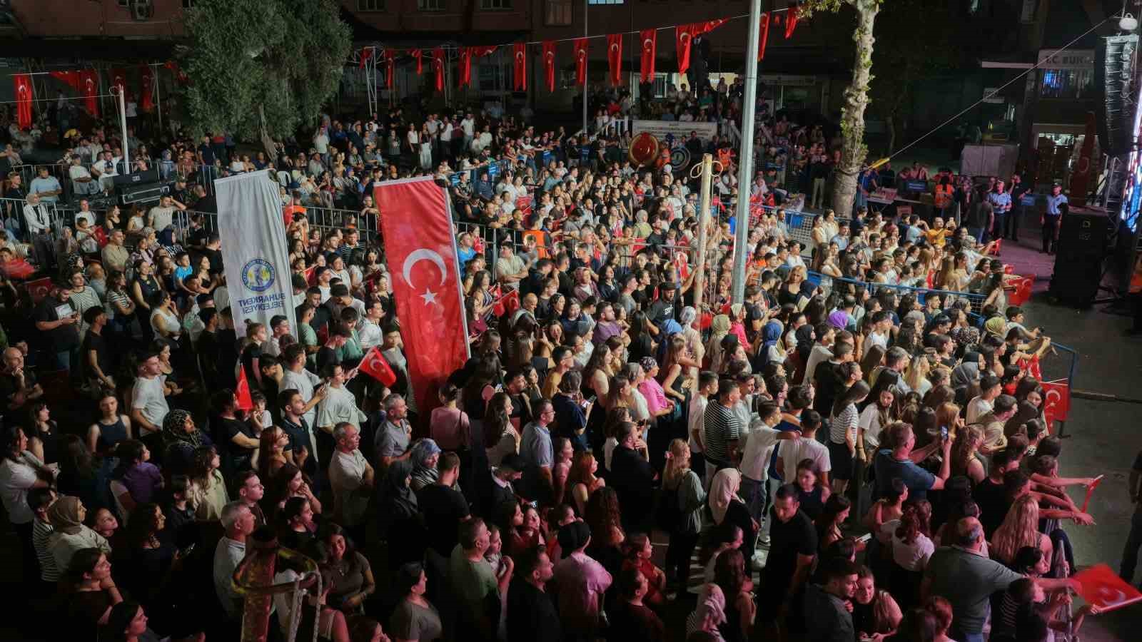 Buharkent’te kurtuluş günü konseri