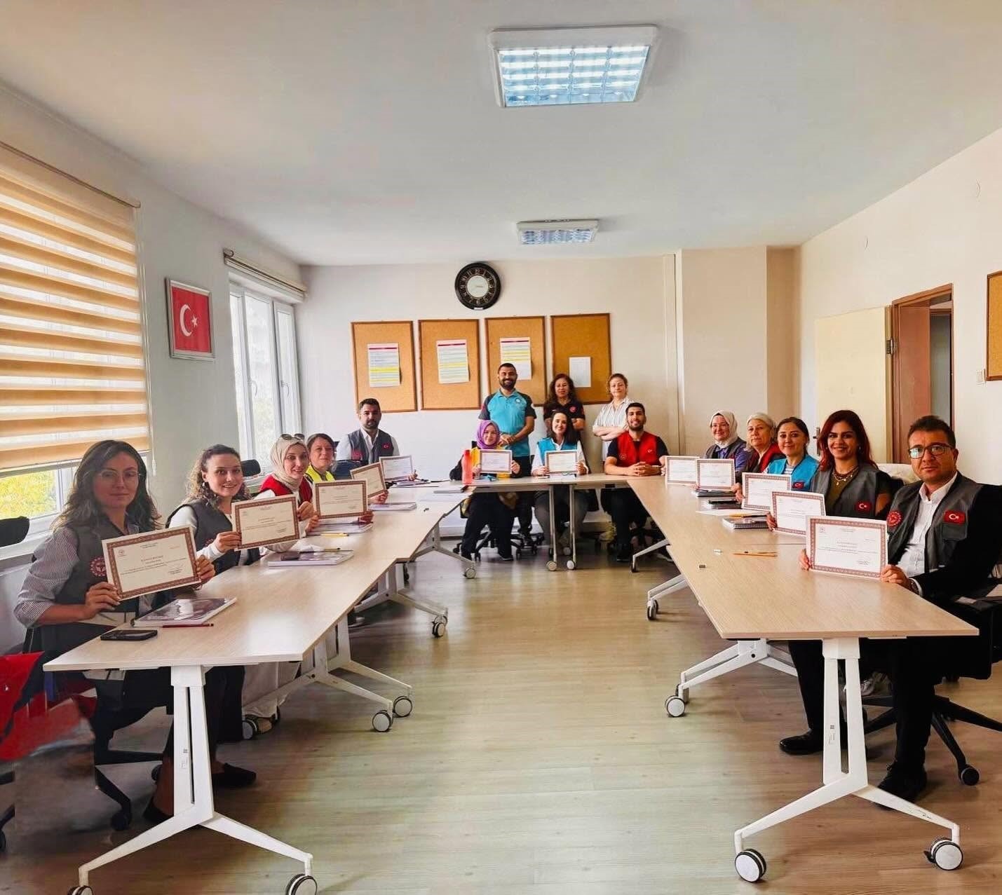 Çanakkale’de Hastane Afet ve Acil Durum Planı Eğitimi düzenlendi