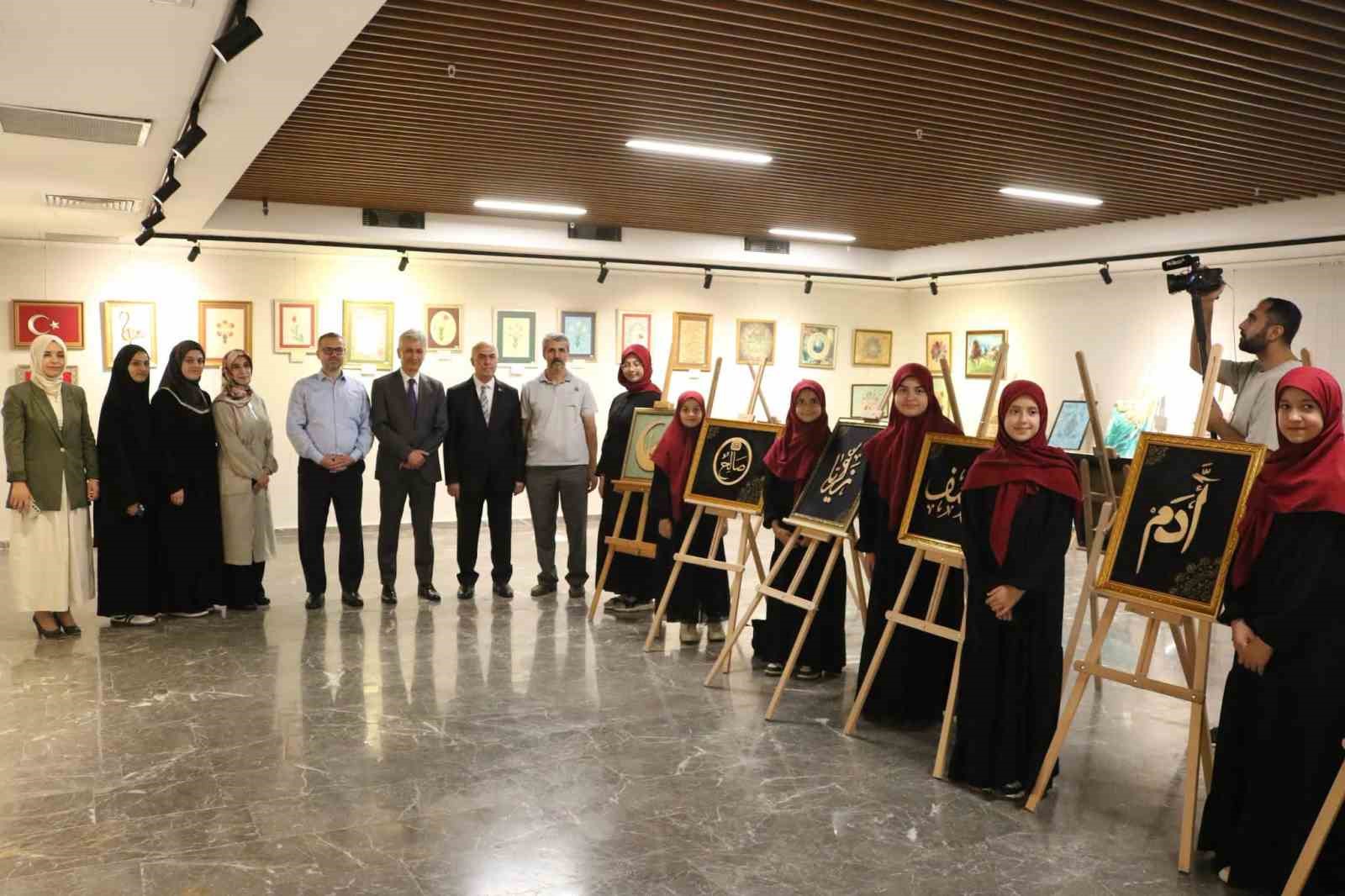 Mersin’de Hz. Peygamber’in 1500. doğum yılına özel ’Mucize’ sergisi açıldı
