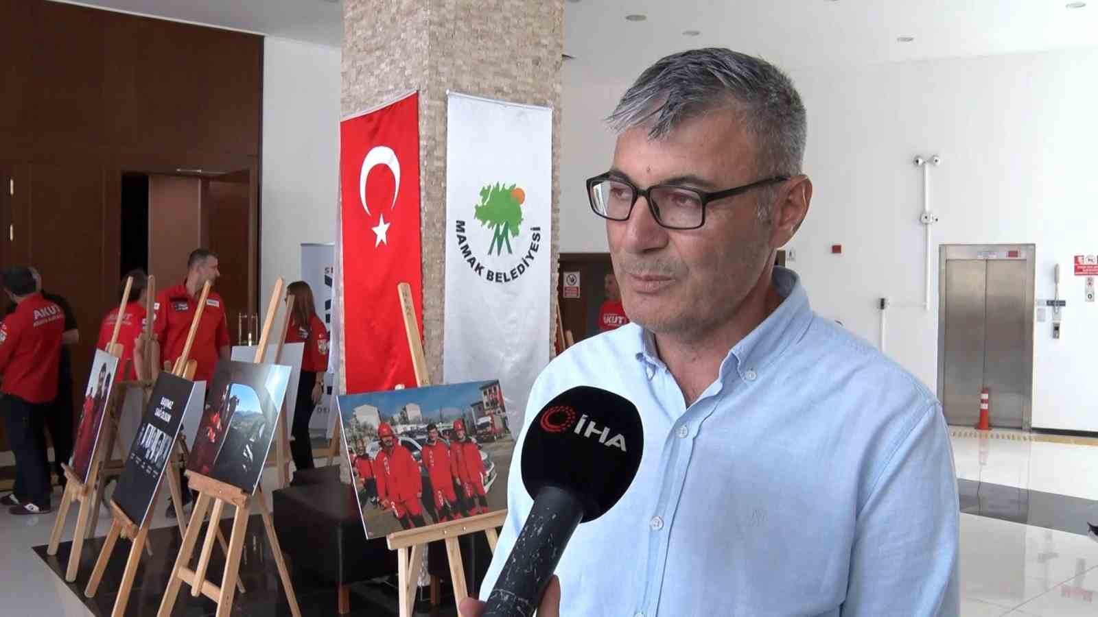 Seyitgazi’deki orman yangınında şehit olan 10 kişi anıldı