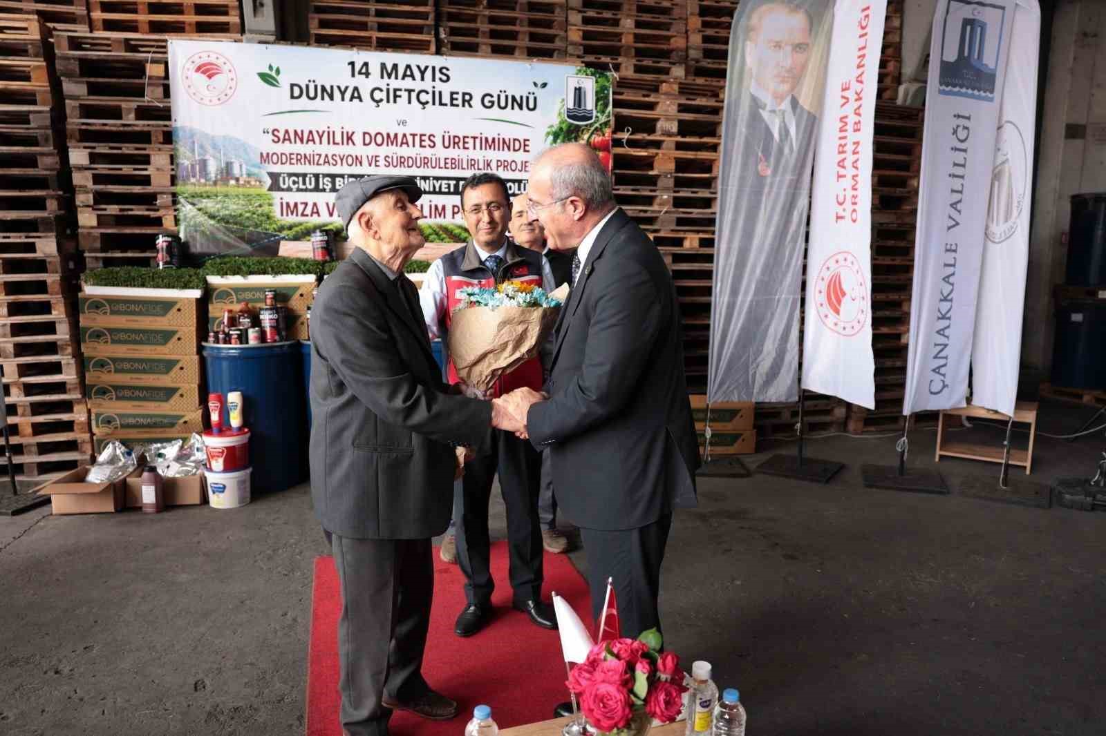 &Ccedil;anakkale&rsquo;de &uuml;reticiye destek ve proje bitmiyor