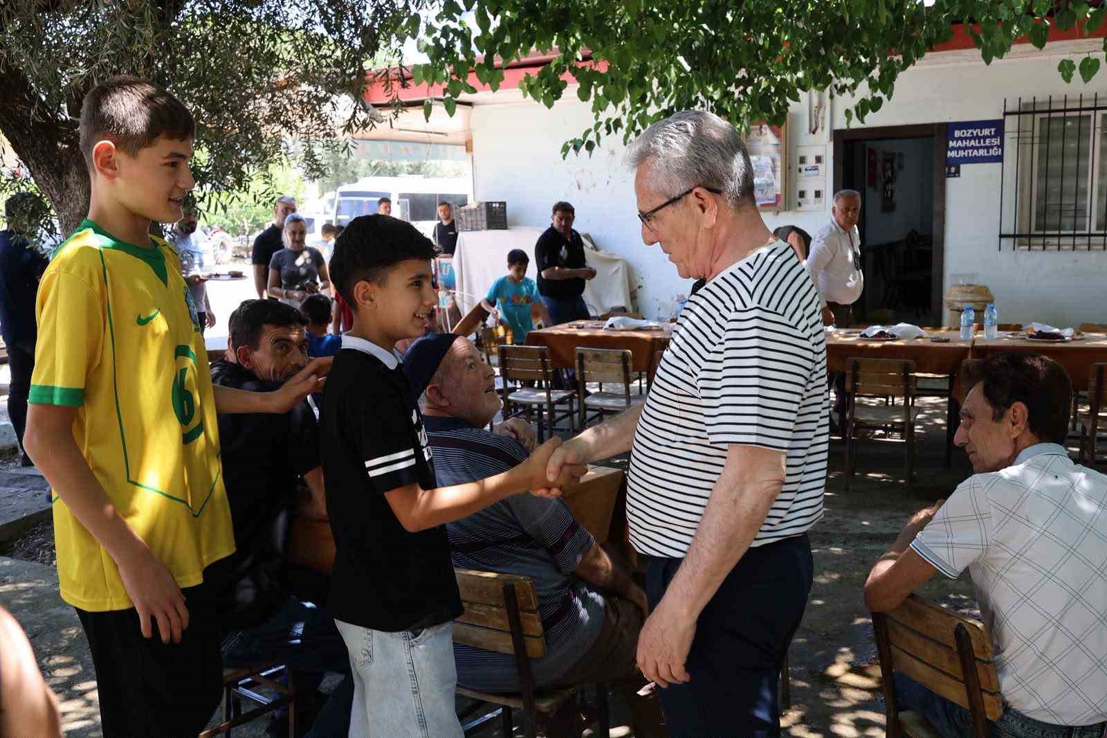 Başkan Tetik, vatandaşların taleplerini dinledi