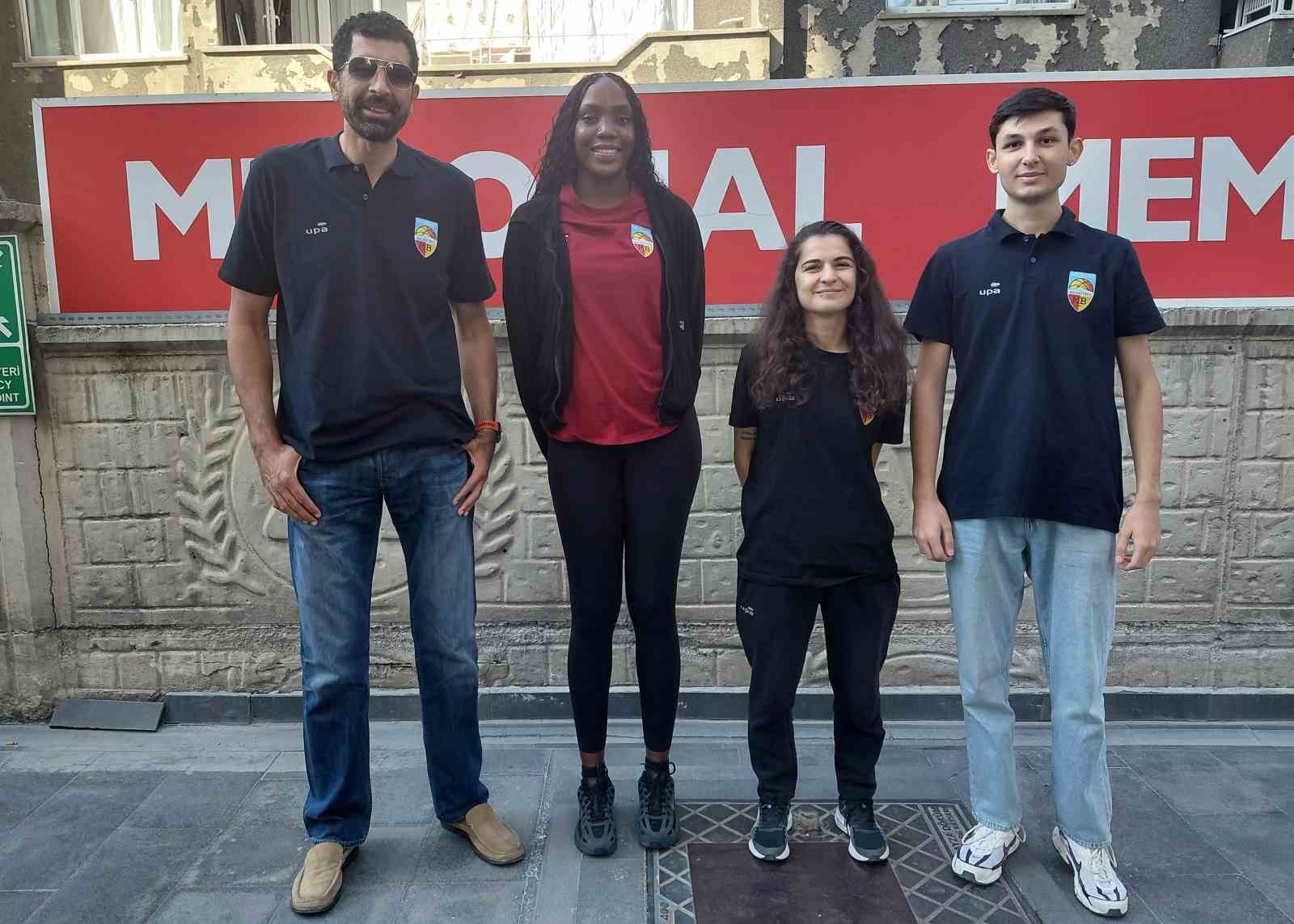 Melikgazi Kayseri Basketbol’un yeni transferi Beatrice sağlık kontrolünden geçti