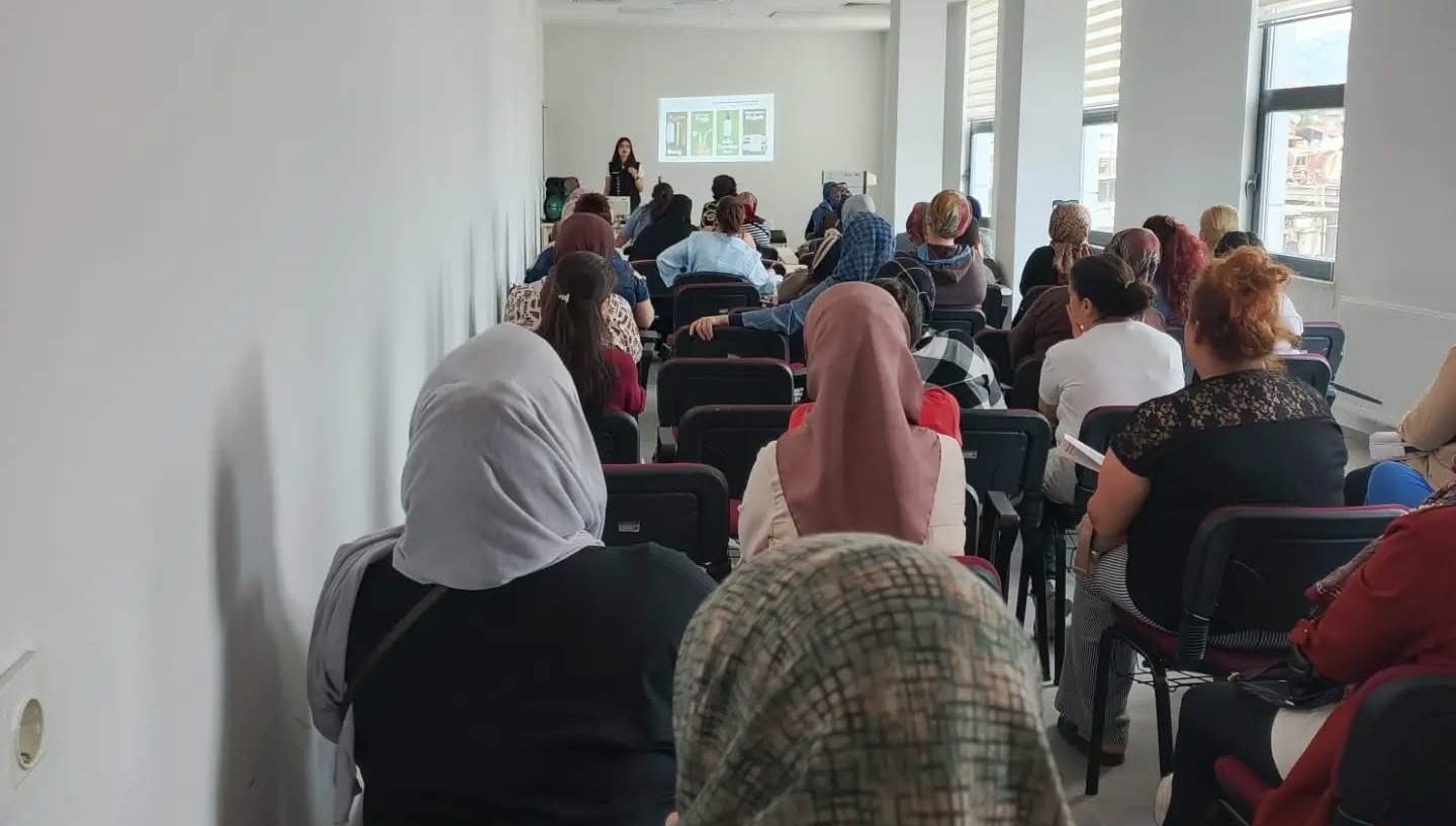 Nazilli’de kadın sağlığı, narkotik ve mahremiyet konularında eğitim verildi