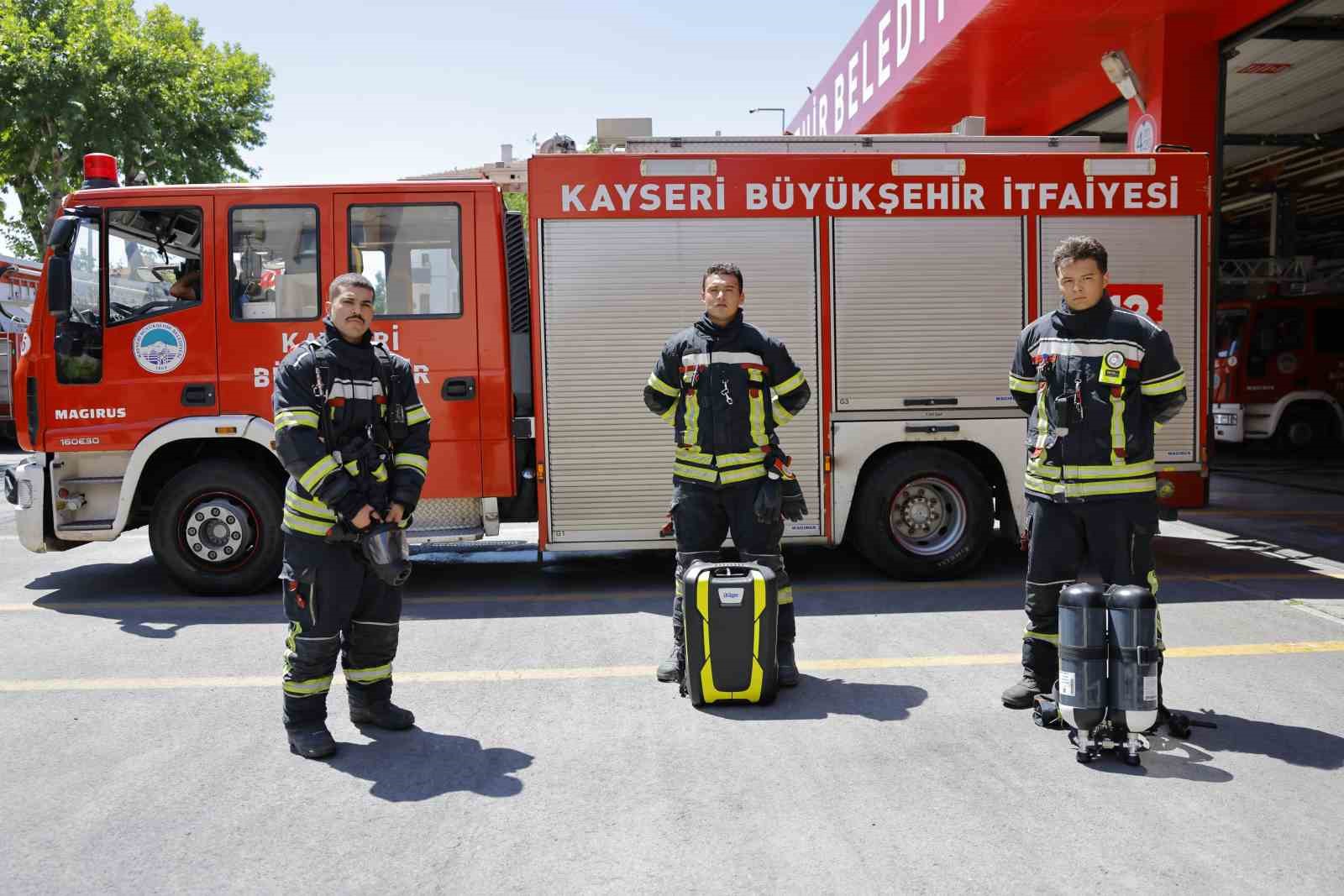 Kayseri İtfaiyesi’nin teknolojik ve teknik kapasitesi güçleniyor