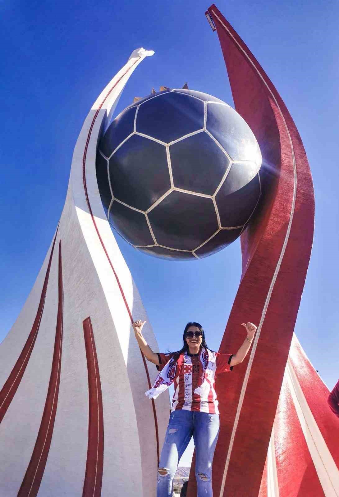 Fethiye semalarında Sivasspor atkısı açtı