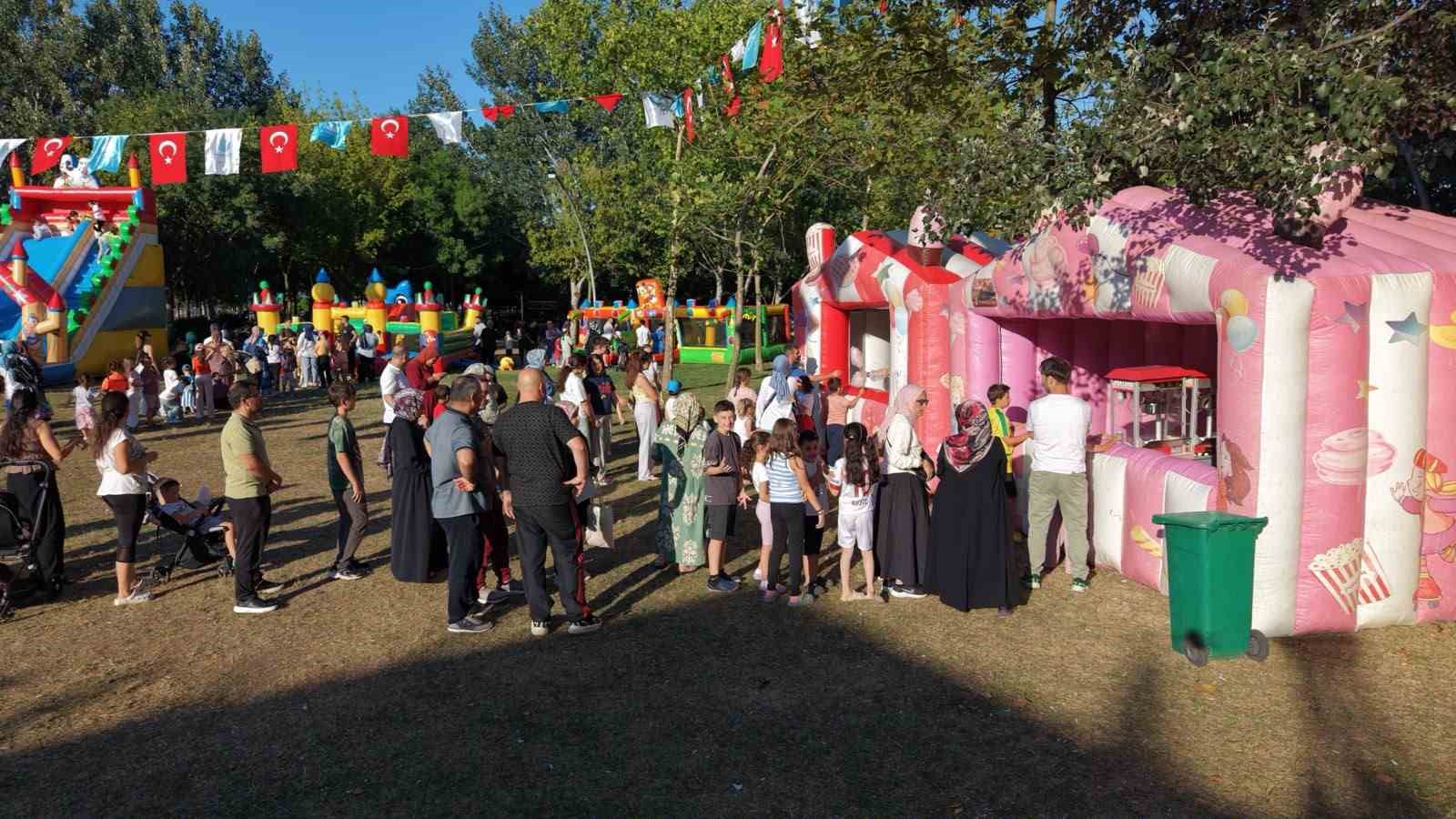 Başiskele Sahilinde çocuklara özel yaz etkinlikleri düzenlendi