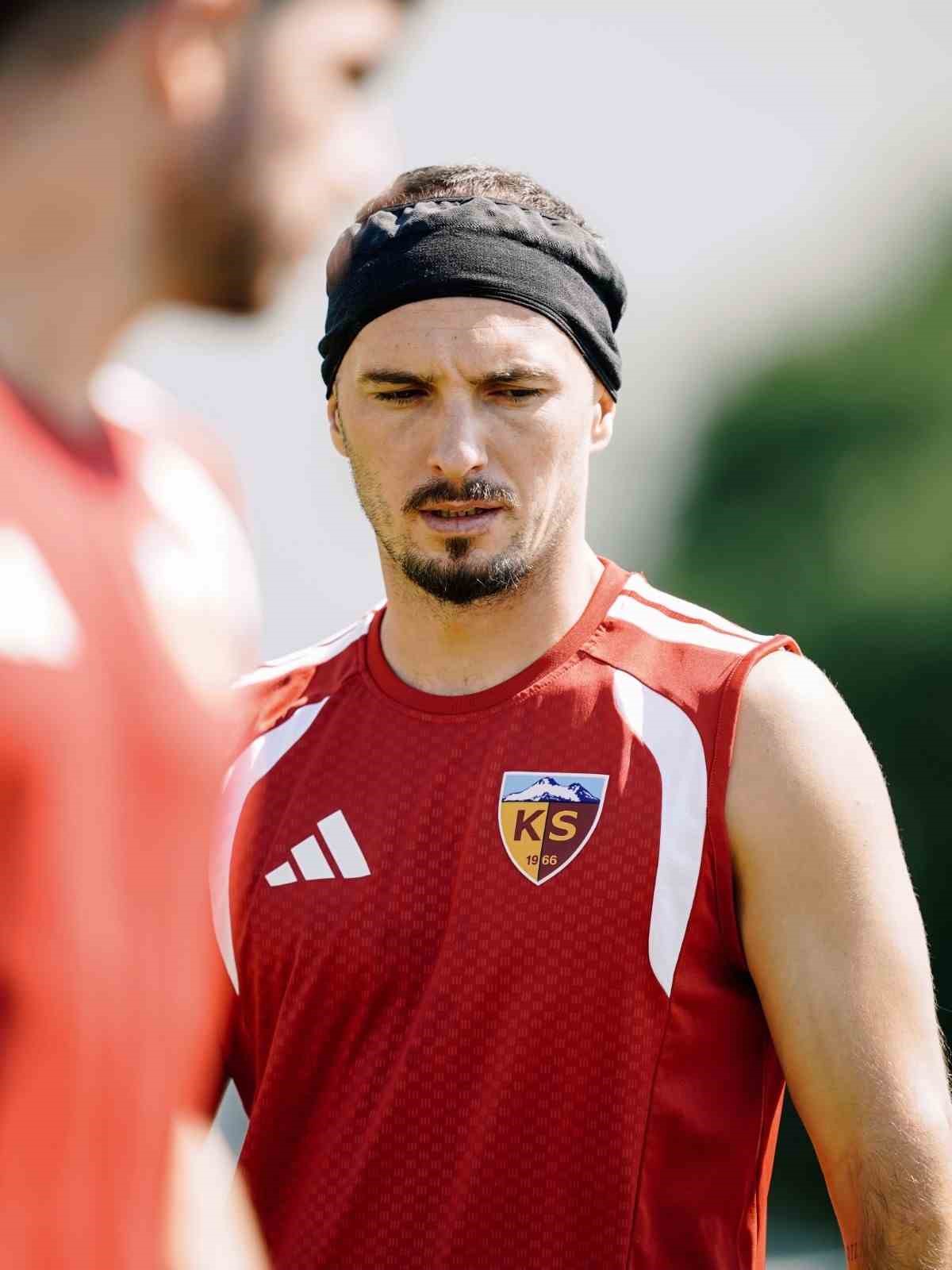 Kayserispor&rsquo;da forma numaraları belli oldu