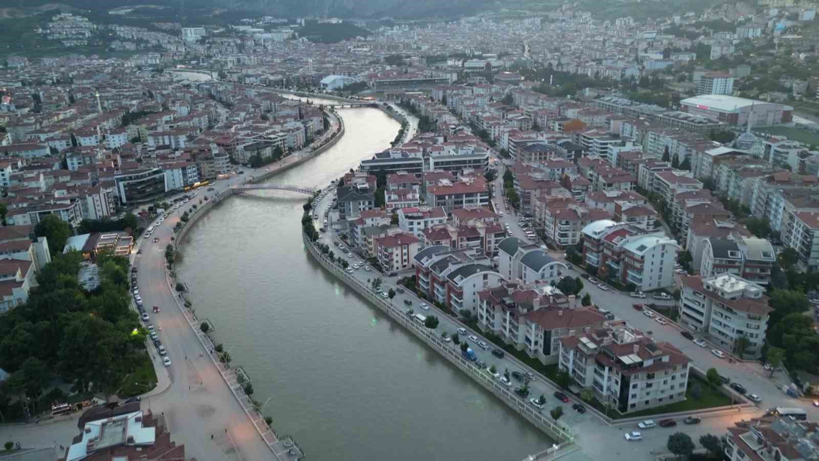 Amasya&rsquo;da su 3 yıl &ouml;nce 1 TL&rsquo;den satılıyordu, şimdi fiyatı doğalgaz ve elektriği ge&ccedil;ti