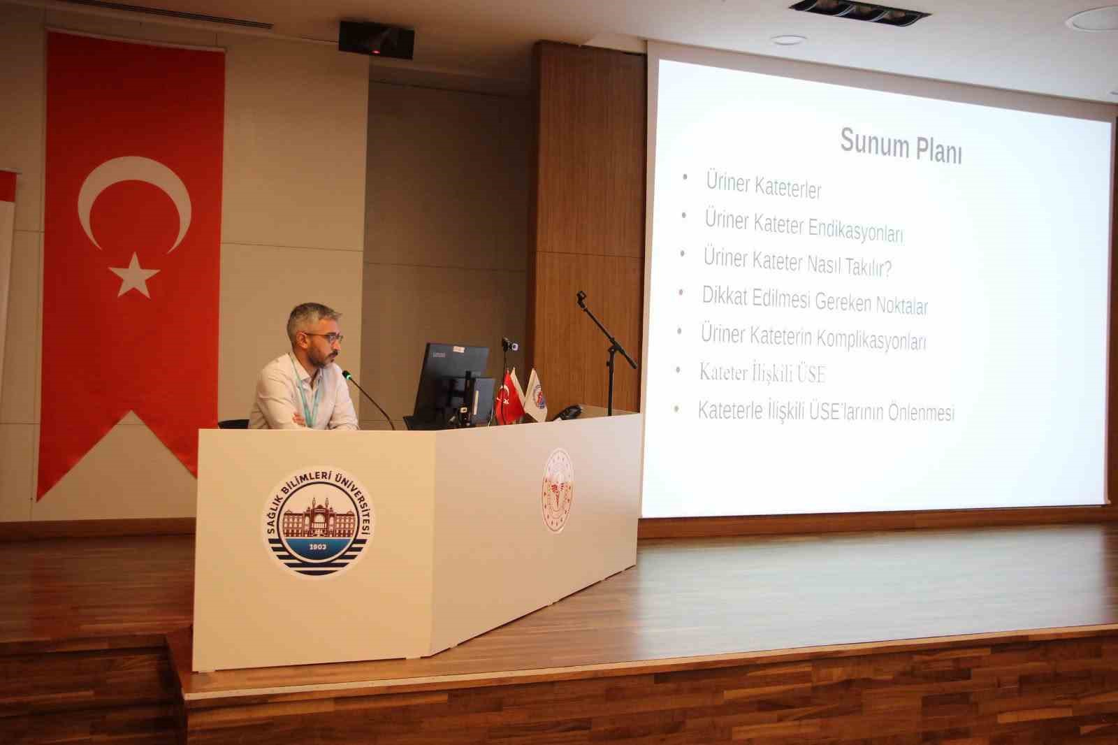 Elazığ’da hastane çalışanlarına üriner kateter ve enfeksiyonu eğitimi