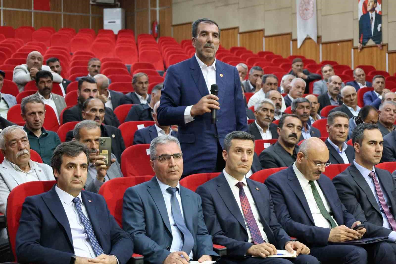 Ağrı’da kamu yatırımları ve DSİ çalışmaları değerlendirildi