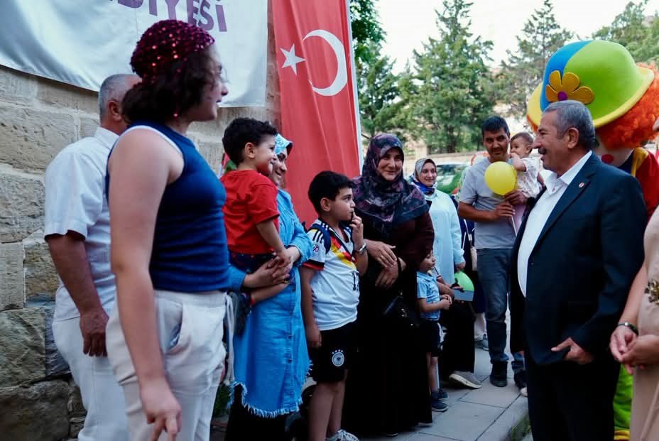 Darende’de Çocuk Panayırı yoğun ilgi gördü