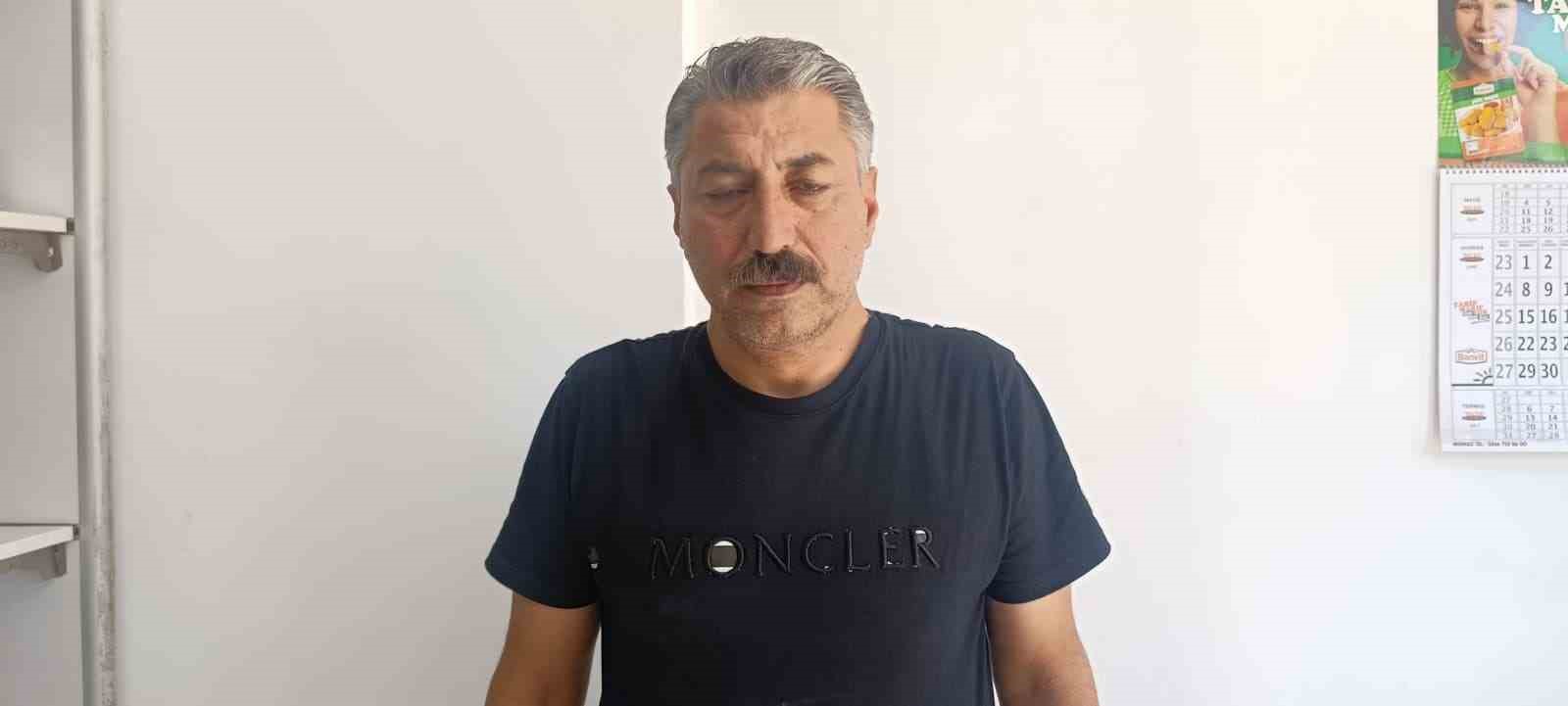 40 dereceyi aşan sıcaklarda vatandaşlar serinlemek için tarihi çarşı ve camilere sığınıyor