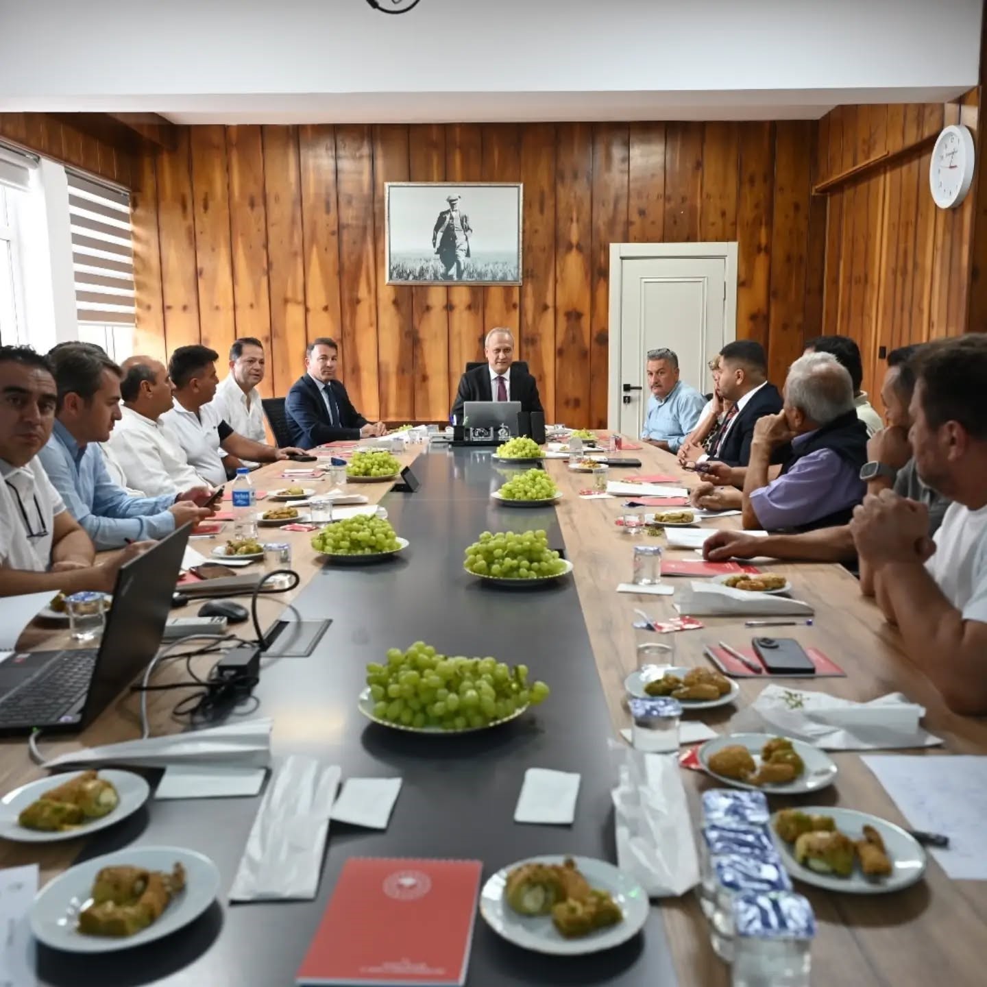 Üzüm üreticisinin talepleri Denizli’de masaya yatırıldı
