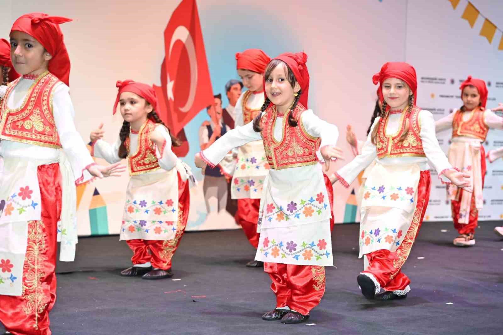 Kepez’in kreşlerinde mezuniyet heyecanı