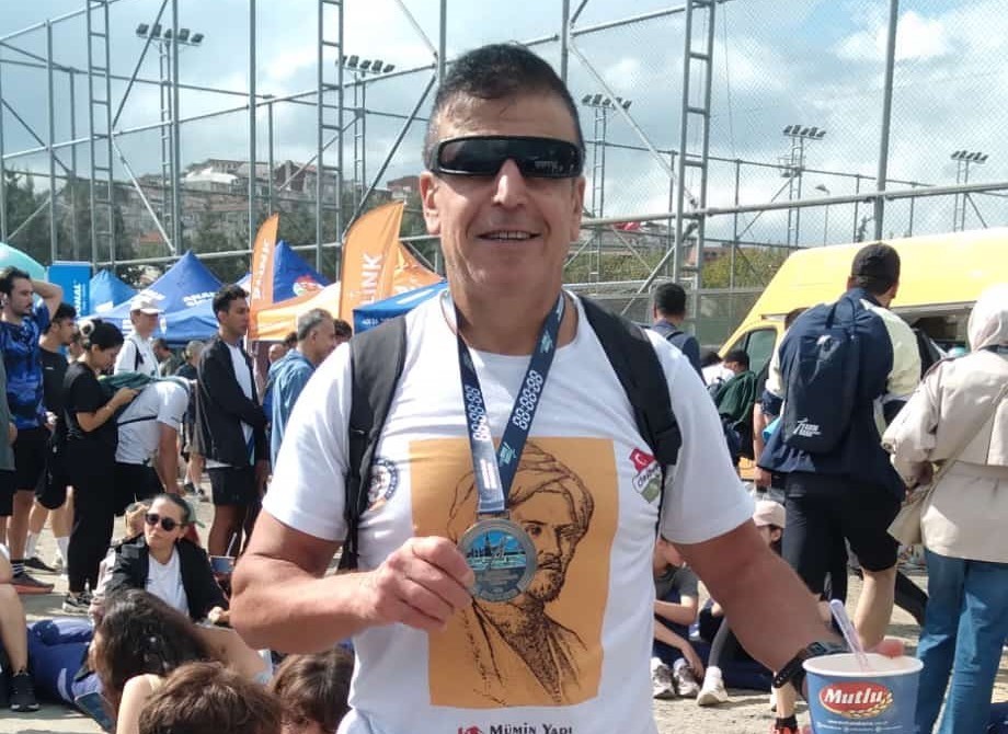 Cizreli sporcu, &rsquo;Bir Adım Daha&rsquo; koşusunda 3. oldu