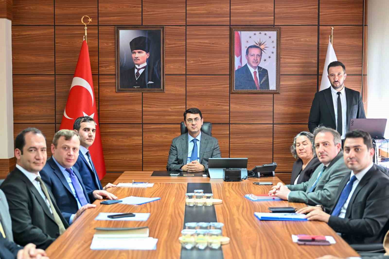 KÖYDES İl Tahsisat Komisyonu Toplantısı Uşak Valiliği’nde gerçekleştirildi