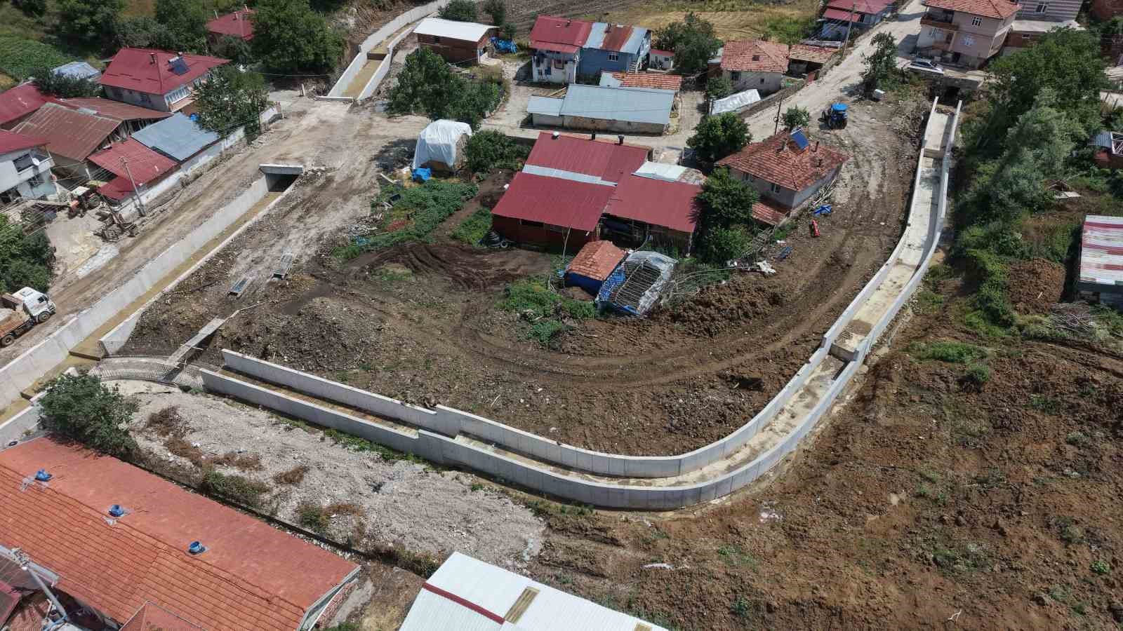 Ambar Deresi&rsquo;nde ıslah &ccedil;alışmaları