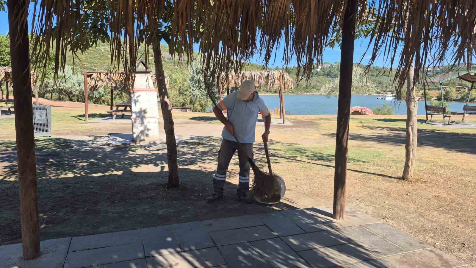 Kuşadası’nda Adagöl Mesire Alanı’na yaz bakımı
