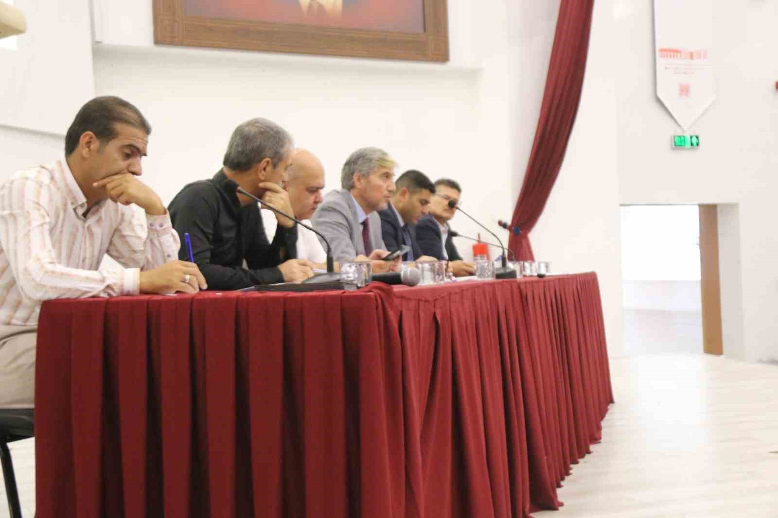 Kütahya’da 2026-2027 Eğitim-Öğretim yılı sene başı müdürler kurulu toplantısı gerçekleştirildi