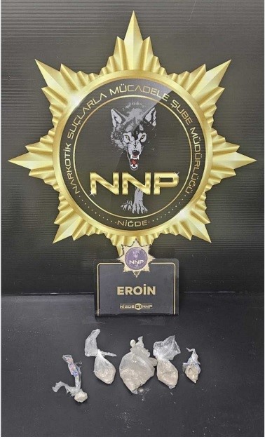 Niğde&rsquo;de narkotik operasyonu: 5 ş&uuml;pheli tutuklandı