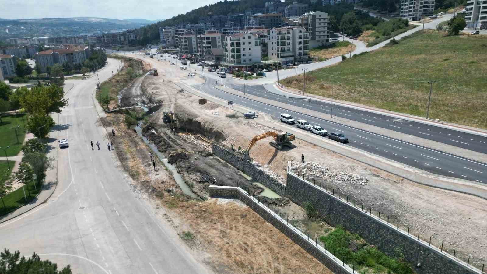 B&uuml;y&uuml;kşehir&rsquo;den &Uuml;r&uuml;nl&uuml; Deresi&rsquo;nde kapsamlı d&ouml;n&uuml;ş&uuml;m
