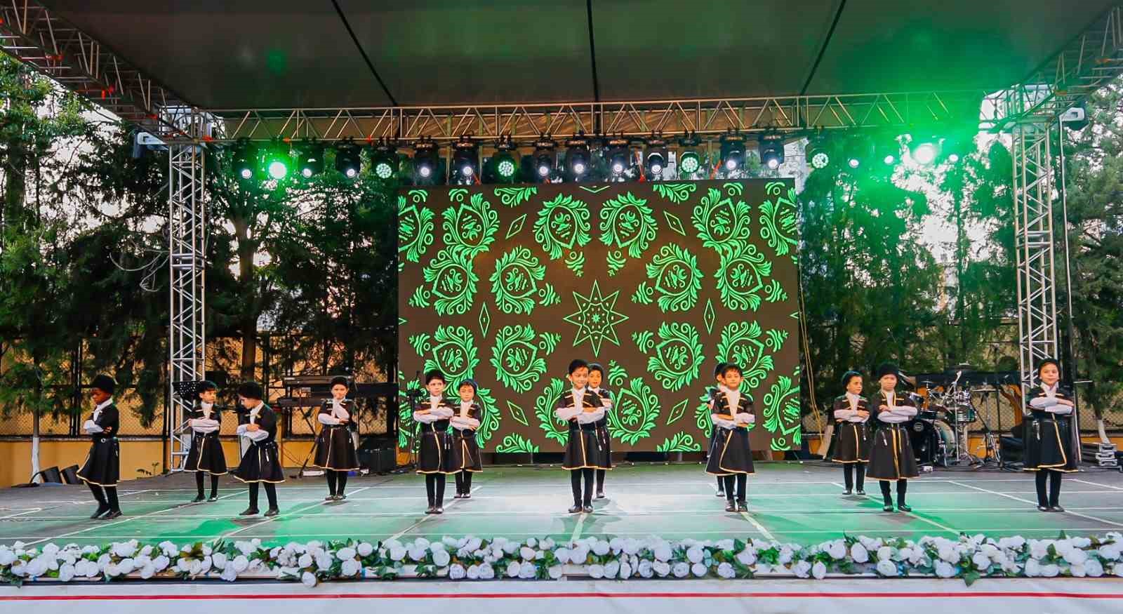 GKV’li minik dansçılardan dünya turu
