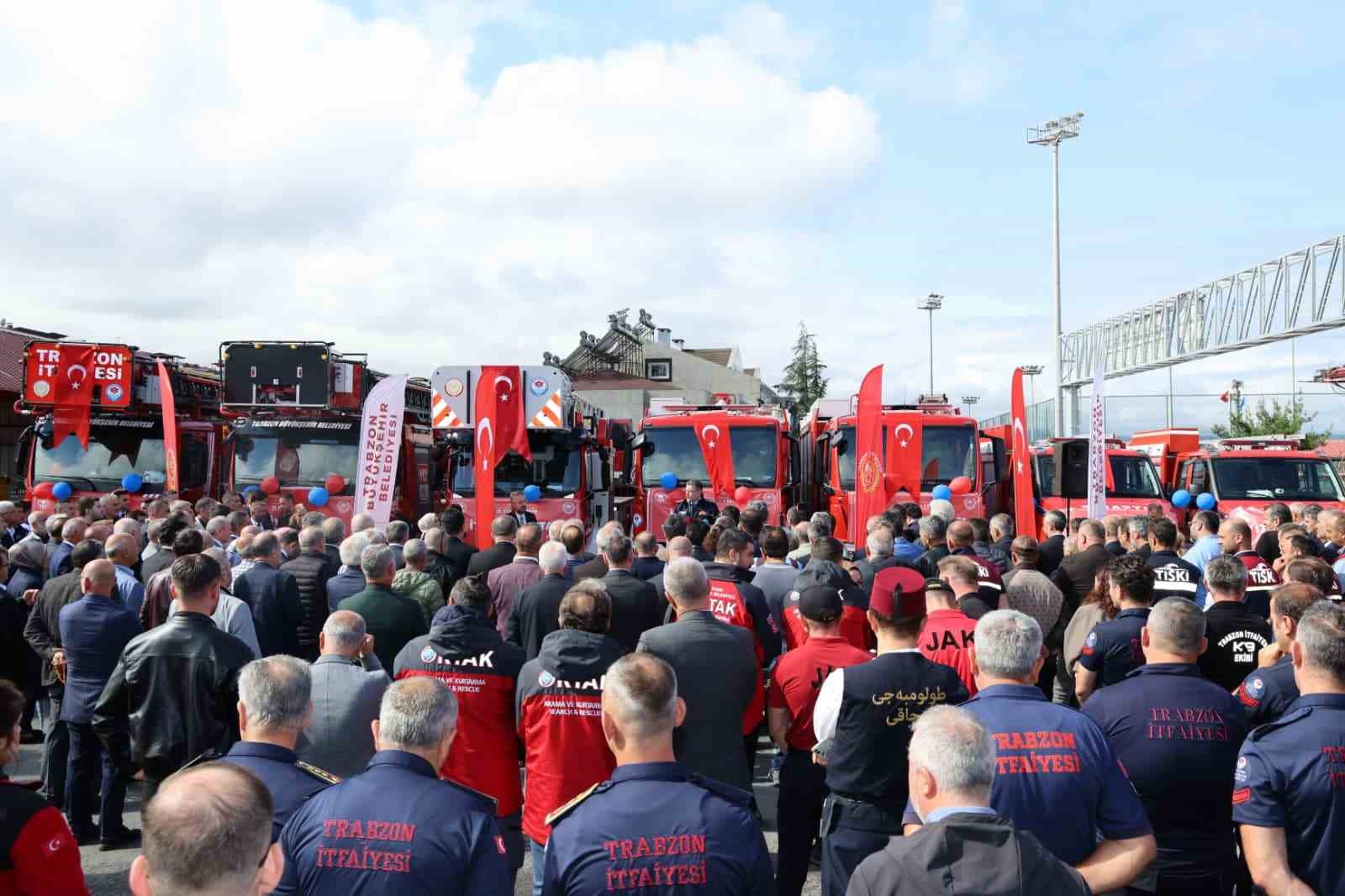 Trabzon İtfaiyesi’ne 9 yeni araç kazandırıldı