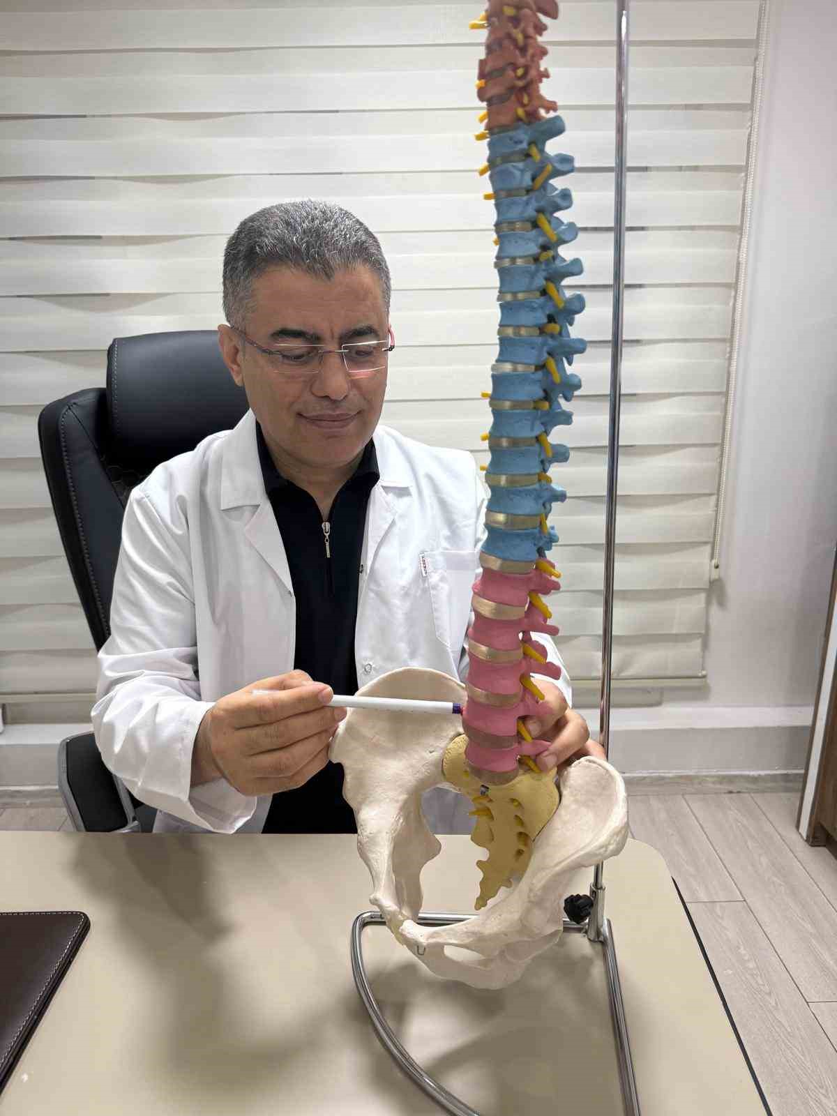 Prof. Dr. İrfan Koca: "Bel fıtığı artık gençlerin de sorunu"