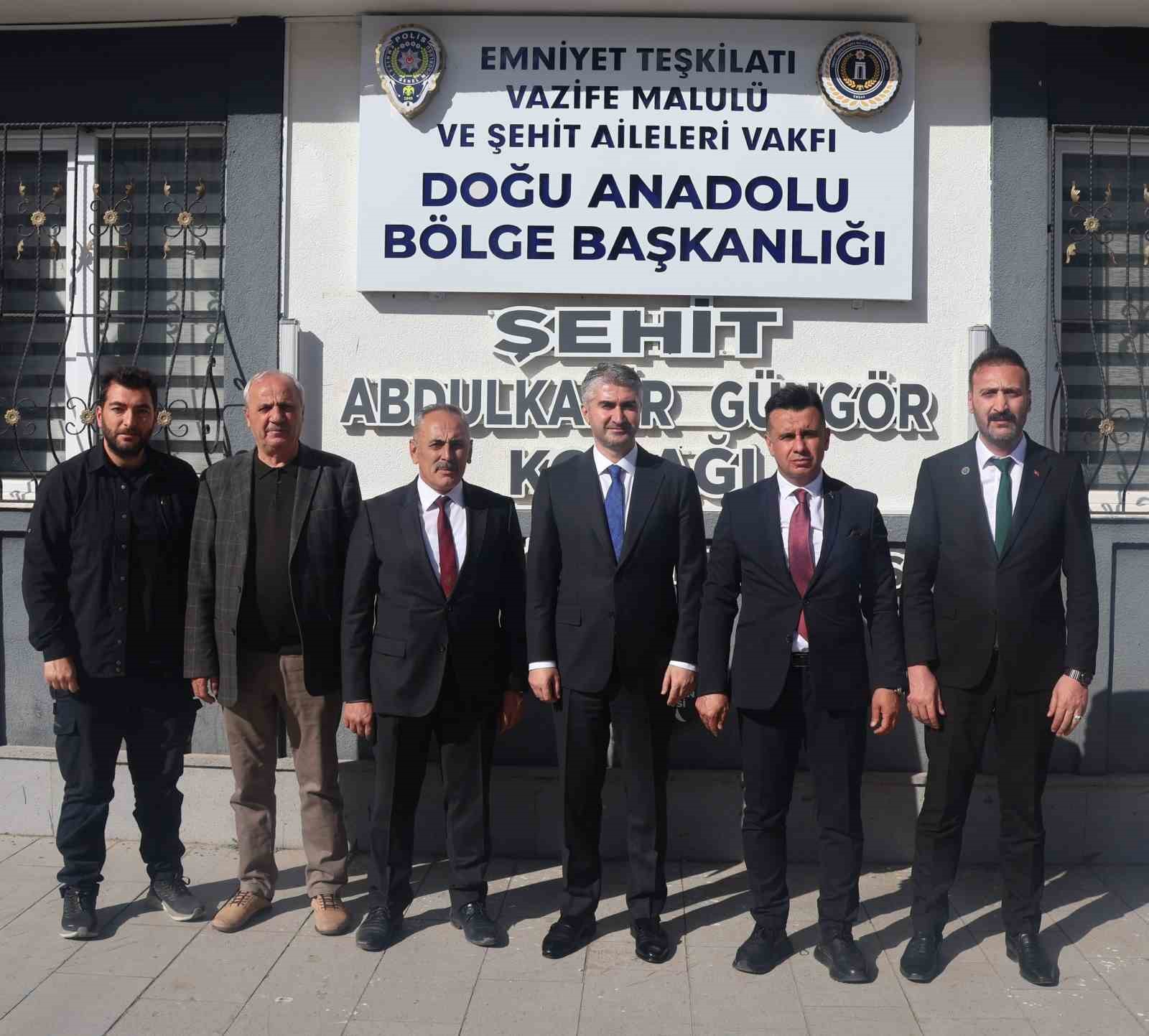 ASH Bakan Yardımcısı Tarıkdaroğlu’ndan EMŞAV’a bayram ziyareti