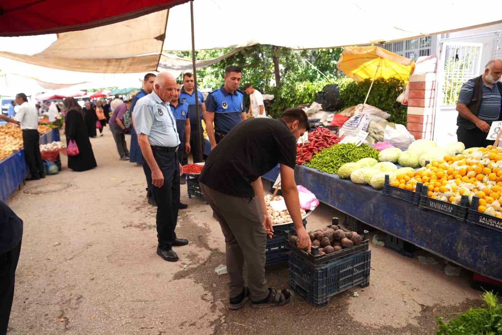 Battalgazi&rsquo;de semt pazarlarına y&ouml;nelik denetimler s&uuml;r&uuml;yor