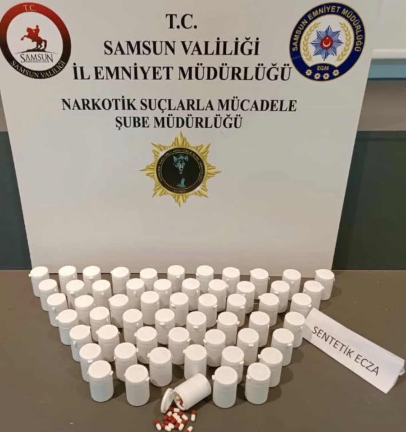 Uyuşturucu operasyonunda 8 şüpheli yakalandı