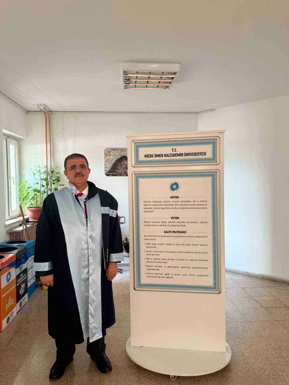 NÖHÜ’de Altunköprü’nün tarihine ışık tutan doktora tezi tamamlandı