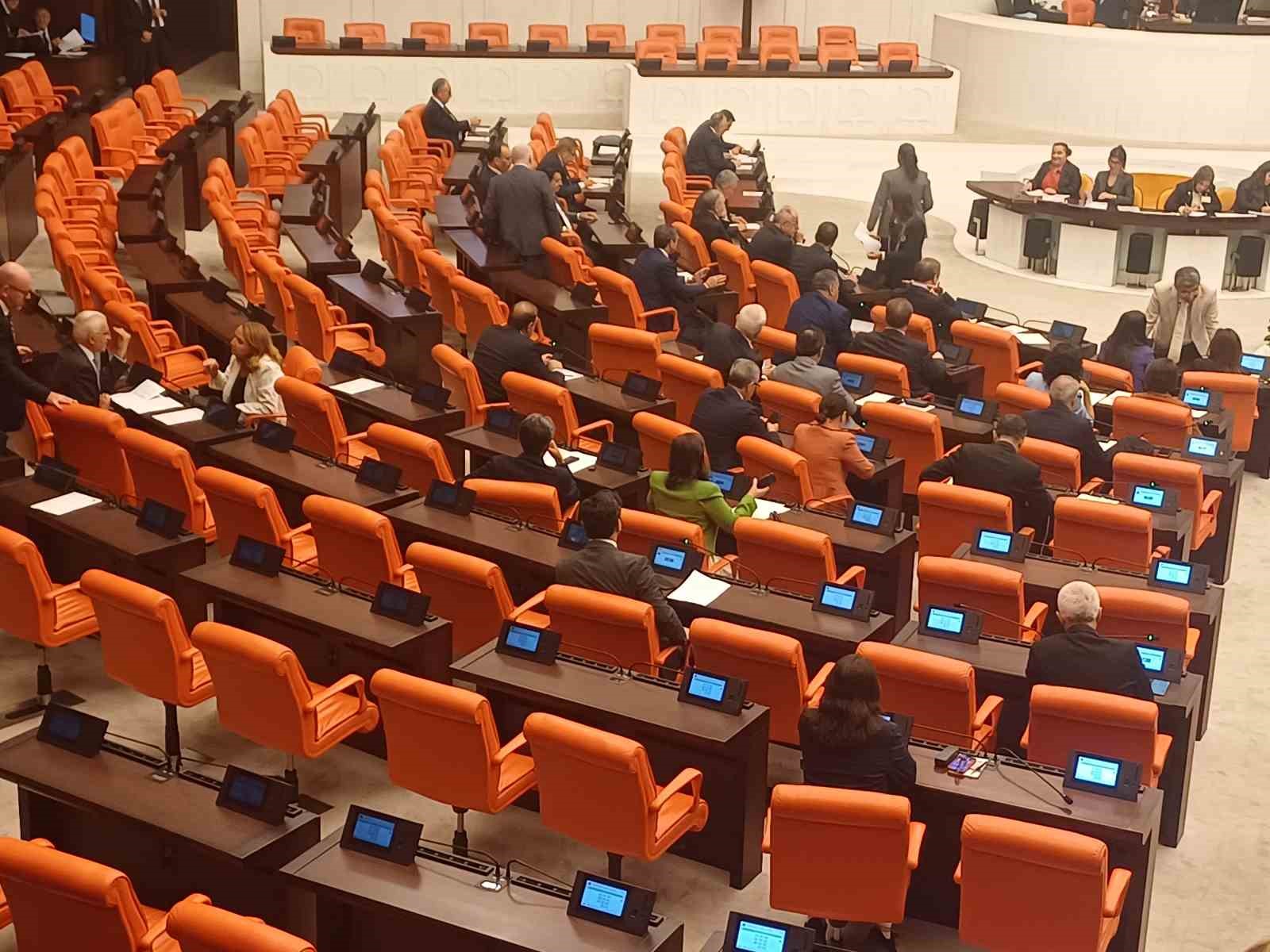 TBMM’de oturma düzeni değişti